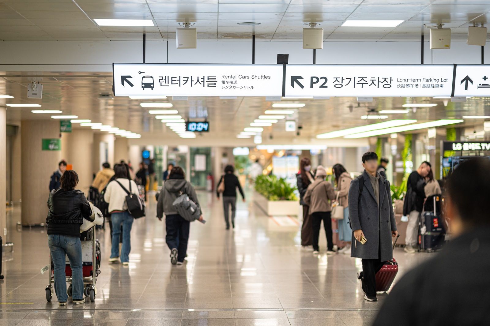 제주공항 이미지. 렌터카셔틀 및 장기주차장 싸인